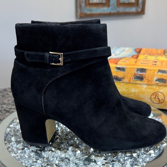 Bella Vita felicity Black suede Ankle Booties NWT 10N - Picture 3 of 15